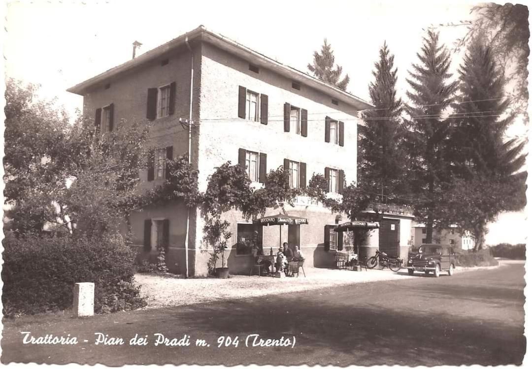Al Pian Garni Hotel - B&B & Pizza Vattaro Luaran gambar